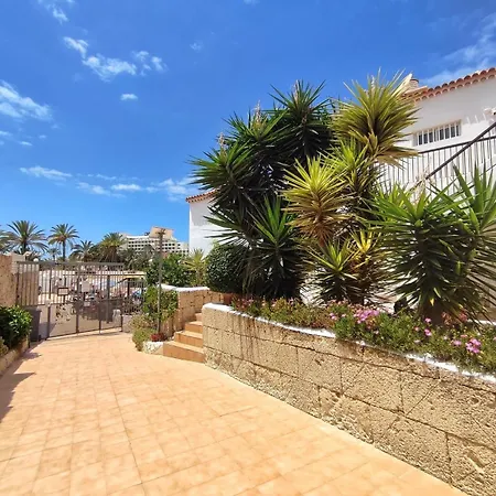 Studio In Las Americas, Central Location K008 Apartment