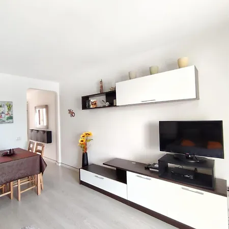 Studio In Las Americas, Central Location K008 Apartment